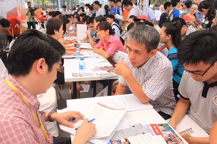 Nhiều tỉnh muốn tự xét tốt nghiệp, trường Đại học muốn tự chủ tuyển sinh ảnh 2