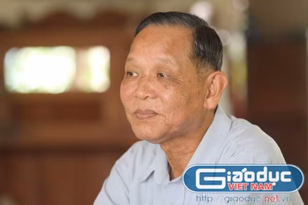 Tướng Thành: "Mỗi bước tiến bộ trên con đường phục vụ sự nghiệp cách mạng, tôi đều nói, trước hết là công lao sinh thành của cha mẹ, sự đùm bọc của nhân dân và đặc biệt vai trò của vợ tôi". Tướng Thành: "Mỗi bước tiến bộ trên con đường phục vụ sự nghiệp cách mạng, tôi đều nói, trước hết là công lao sinh thành của cha mẹ, sự đùm bọc của nhân dân và đặc biệt vai trò của vợ tôi".