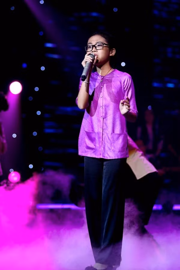Phương Mỹ Chi trình bày ca khúc Quê em mùa nước lũ ở Bài hát yêu thích Phương Mỹ Chi trình bày ca khúc Quê em mùa nước lũ ở Bài hát yêu thích
