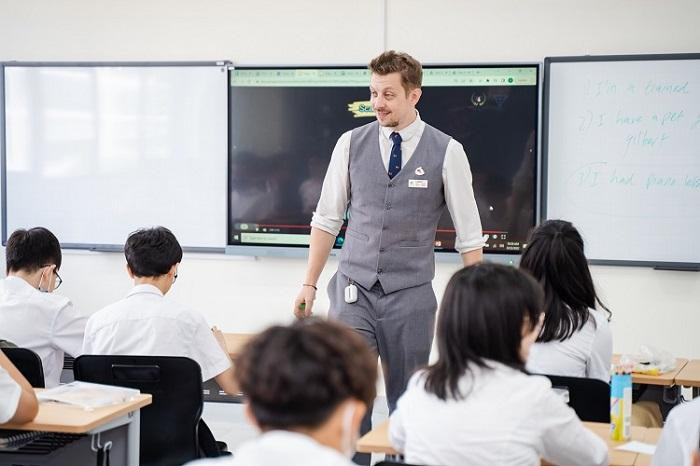 Tiết học của thầy và trò Trường Tiểu học, Trung học cơ sở và Trung học phổ thông Vinschool (Ảnh: Vinschool.edu.vn) Tiết học của thầy và trò Trường Tiểu học, Trung học cơ sở và Trung học phổ thông Vinschool (Ảnh: Vinschool.edu.vn)