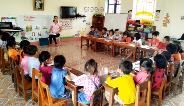 Hầu hết các em học sinh ở xã Kỳ Hà đã được đến trường (Ảnh: Báo Hà Tĩnh)