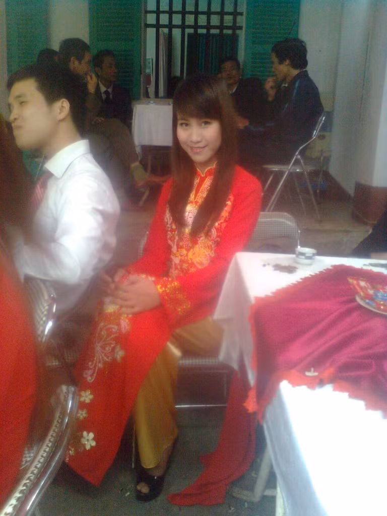 Hương là cô gái tự tin, hài hước, biết lắng nghe. Hương mong muốn được trở thành gương mặt đại diện cho báo
