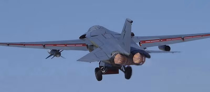 Oanh tạc cơ F-111C của Không quân Hoàng gia Australia.
