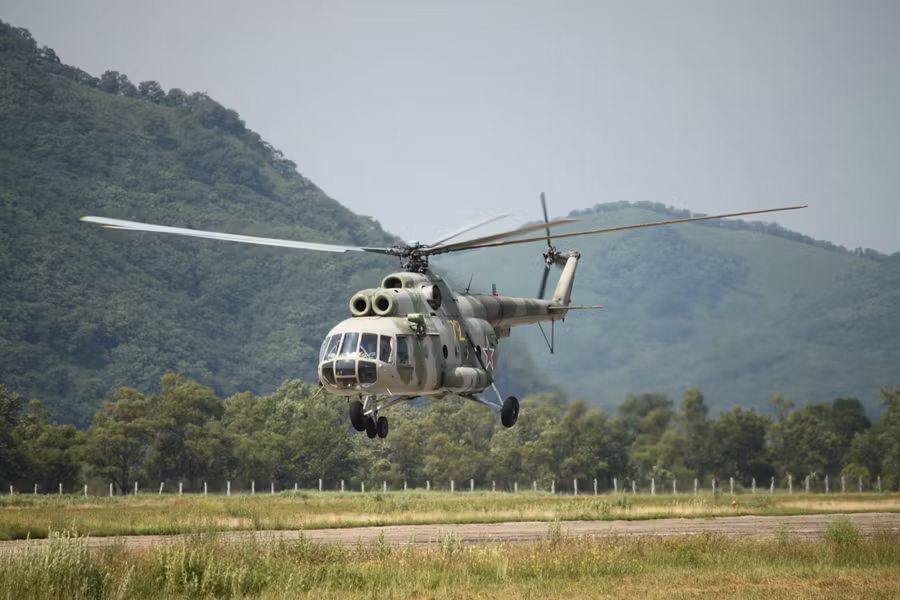Trực thăng vận tải Mi-8T. Trực thăng vận tải Mi-8T.
