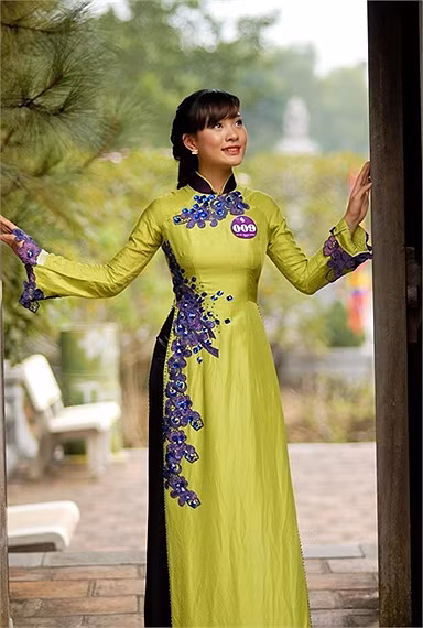 Nét hiện đại và truyền thống được thể hiện hài hòa trong từng khuôn hình. >>Những nữ sinh diện áo dài đẹp hơn vẻ xuân thì của Mai Phương Thúy (P26) >>Những nữ sinh diện áo dài đẹp hơn vẻ xuân thì của Mai Phương Thúy (P25) >>Midu đẹp tinh khôi giữa phố Sài Gòn >>Nữ sinh HV Báo chí và Tuyên truyền khoe nét thanh tân, quyến rũ Nét hiện đại và truyền thống được thể hiện hài hòa trong từng khuôn hình. >>Những nữ sinh diện áo dài đẹp hơn vẻ xuân thì của Mai Phương Thúy (P26) >>Những nữ sinh diện áo dài đẹp hơn vẻ xuân thì của Mai Phương Thúy (P25) >>Midu đẹp tinh khôi giữa phố Sài Gòn >>Nữ sinh HV Báo chí và Tuyên truyền khoe nét thanh tân, quyến rũ