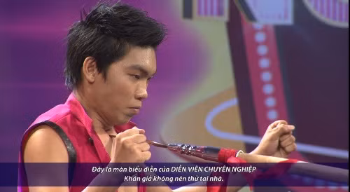Diễn viên xiếc Minh Chung