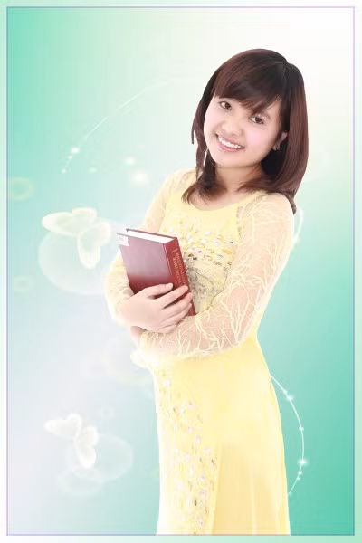 Nụ cười đầy thân thiện của Diệu Linh. Nụ cười đầy thân thiện của Diệu Linh.