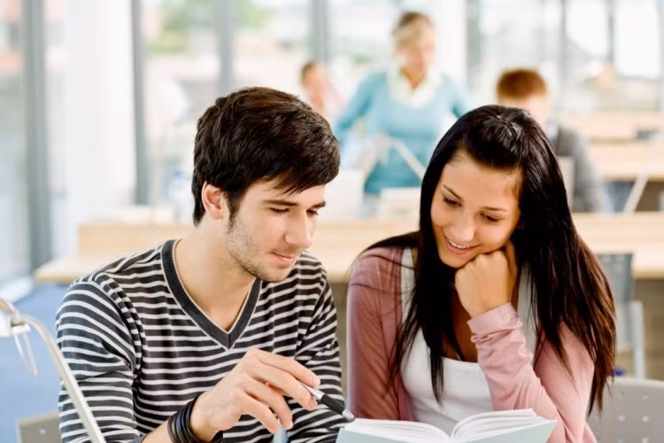 Phần thi Nói và Viết IELTS là nỗi lo lắng đối với nhiều bạn học viên Phần thi Nói và Viết IELTS là nỗi lo lắng đối với nhiều bạn học viên
