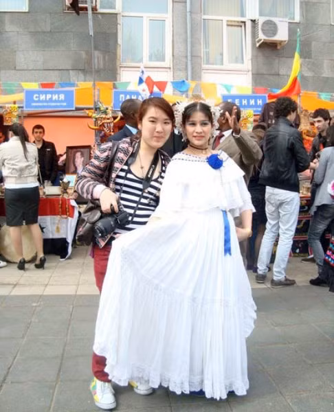 Tôi sang nước Nga khi mới 18 tuổi, độ tuổi mà mọi thứ đều mới mẻ, đều muốn khám phá