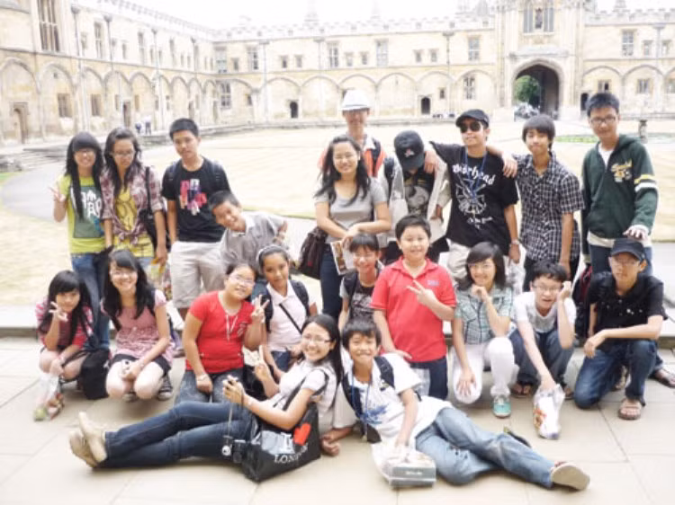 Để chuyến du học hè của con đạt hiệu quả, phụ huynh cần chuẩn bị thật tốt về thông tin, tâm lý cho trẻ - Ảnh: Phạm Quốc Vũ