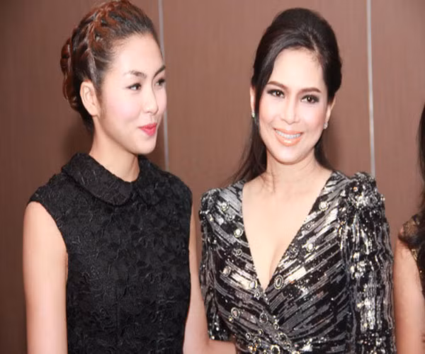 Trước khi được nhắc đến với cái tên 'mẹ chồng Tăng Thanh Hà', nữ đại gia này đã là một diễn viên vô cùng sáng giá của nền điện ảnh Việt Nam những năm 90.