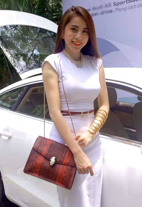 4. Thủy Tiên