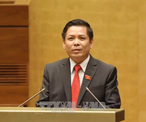 Bộ trưởng Bộ Giao thông vận tải - ông Nguyễn Văn Thể. (Ảnh: TTXVN) Bộ trưởng Bộ Giao thông vận tải - ông Nguyễn Văn Thể. (Ảnh: TTXVN)