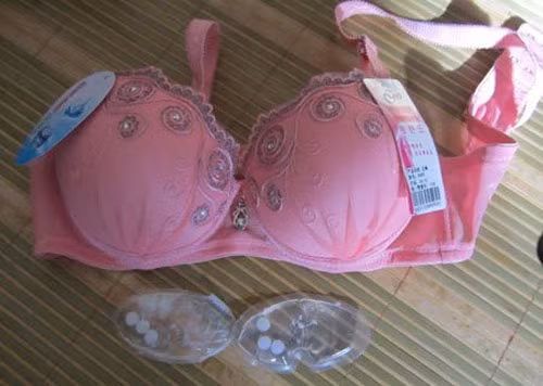 Áo ngực made in VietNam cũng có “thuốc lạ”?, Tin tức trong ngày, ao nguc trung quoc, lao lot trung quoc, ao nguc co dem, ao nguc co dung dich la, ao nguc oc chat la, ao nguc gia re, ao nguc massage, ao nguc nang nguc, ao nguc xin, ao nguc massage gia re, bao, tin hay, tin hot, tin tuc, vn