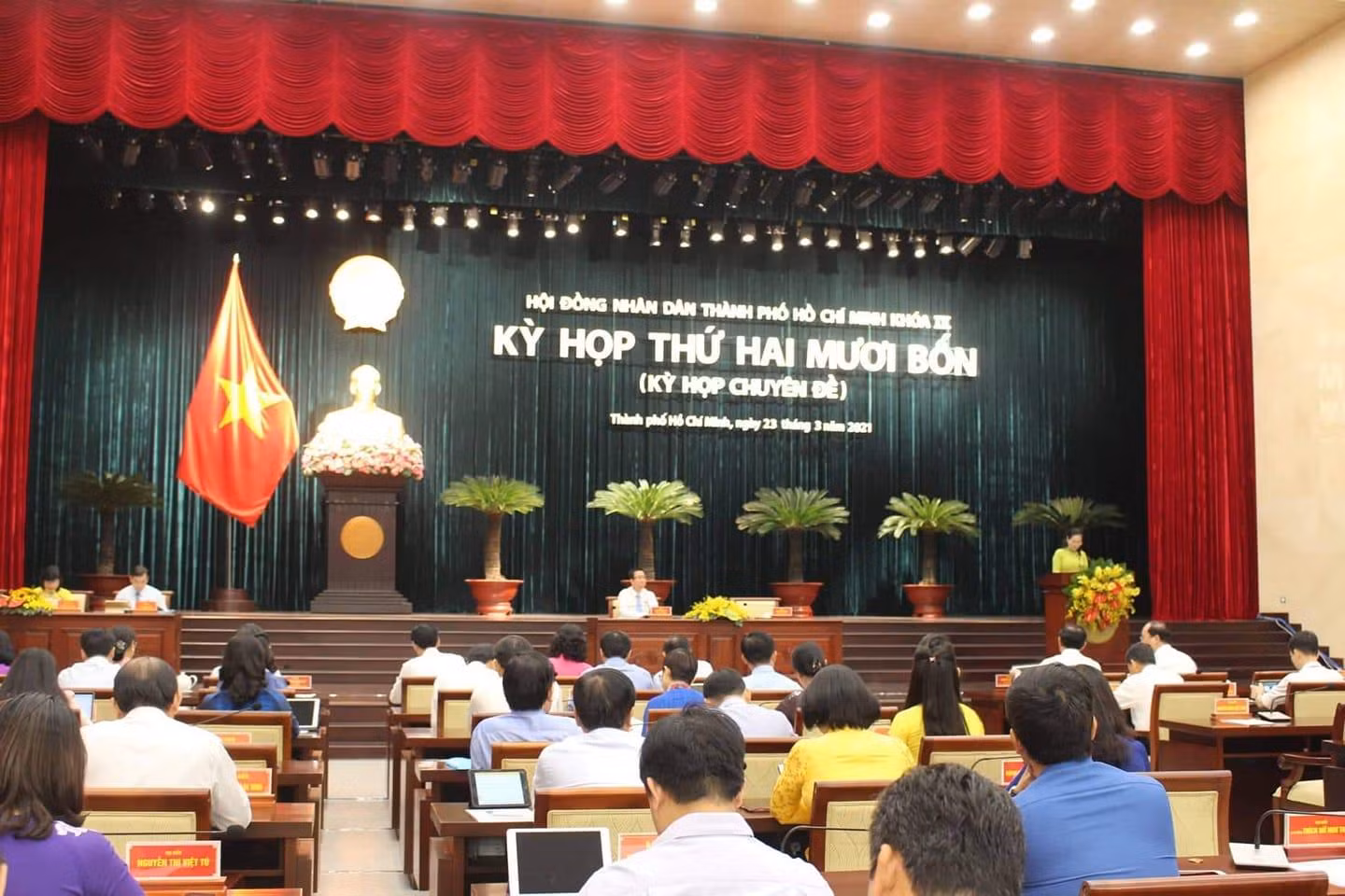 Kỳ họp chuyên đề lần thứ 24 của Hội đồng Nhân dân Thành phố Hồ Chí Minh khóa IX ngày 23/3 (Ảnh: P.L)