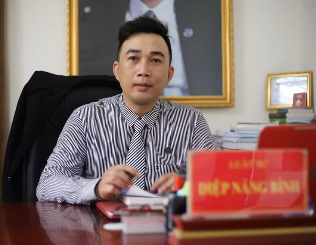 Luật sư Diệp Năng Bình khẳng định người dân hoàn toàn có quyền khởi kiện đơn vị cung cấp nước có lẫn dầu nhớt. Ảnh: Luật sư cung cấp