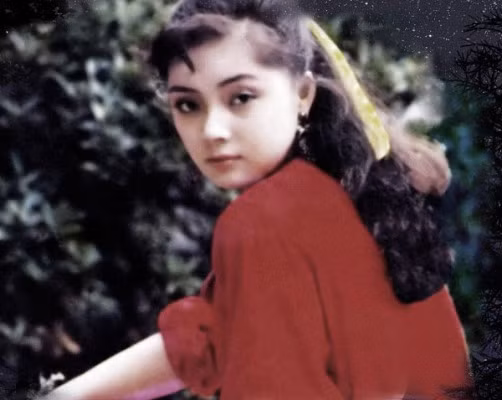 Dung nhan mỹ nữ Trương Lợi khi vừa tròn đôi mươi. Mái tóc dài gợn sóng càng làm tăng nét "tiên nữ" nơi cô. (Ảnh: xinhua)