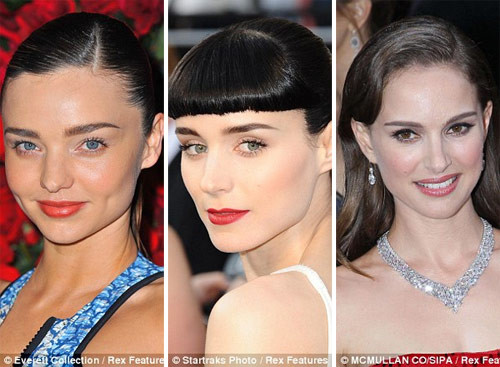 Kiểu 1: Lông mày Audrey hiện đại Người đẹp Miranda Kerr, người mẫu và diễn viên Rooney Mara và Natalie Portman đều chọn kiểu lông mày ngang đẹp với đường nét gọn gàng của Audrey Hepburn. Xem thêm: Điểm danh những chiếc "cằm mới" của Sao Việt.