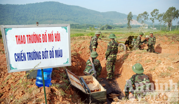 Dưới đây là những hình ảnh được ghi lại trong buổi kiểm tra bắn đạn thật: