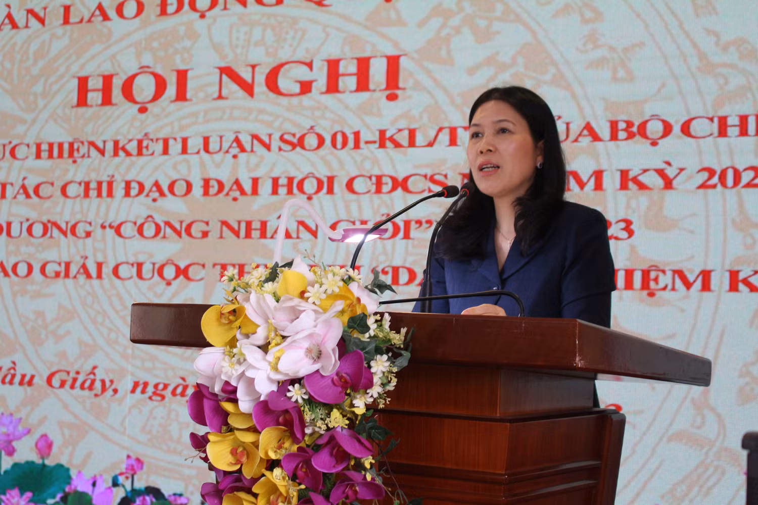 Bà Trần Thị Phương Hoa - Bí thư quận Ủy quận Cầu Giấy. Ảnh: Trung Dũng Bà Trần Thị Phương Hoa - Bí thư quận Ủy quận Cầu Giấy. Ảnh: Trung Dũng
