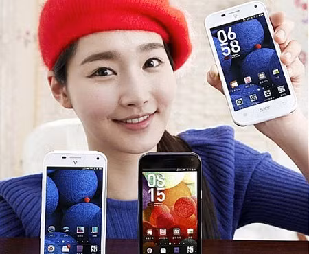Đây là bức ảnh Kim Yu Mi quảng cáo cho một hãng điện thoại trước khi cô tham gia dự thi Hoa hậu Hàn Quốc 2012. Lúc này Kim Yu Mi chưa có chiếc cằm thon, gọn như bây giờ.