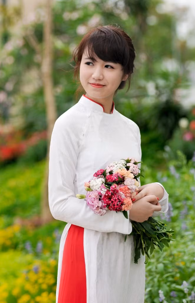 Thí sinh Hầu Tuyết Ngân. Thí sinh Hầu Tuyết Ngân.