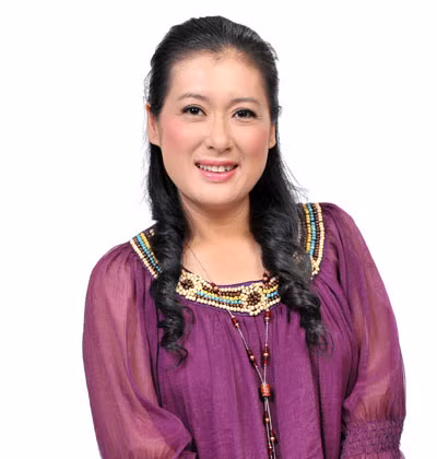 Theo diễn viên Thanh Thủy sau 20 năm làm nghề diễn viên chị đã biết dừng đúng lúc trước những dấu hiệu rạn nứt trong mối quan hệ với đồng nghiệp. Đôi khi chị thấy các nghệ sĩ làm hài lòng nhau sau hậu trường còn khó hơn làm hài lòng khán giả. (Theo Người lao động)