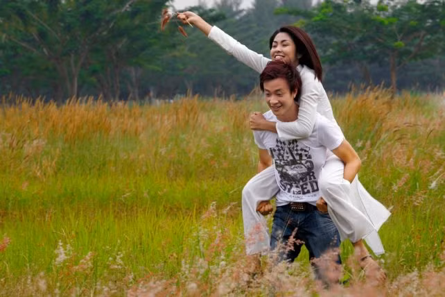 Tăng Thanh Hà với hình ảnh trong sáng trong bộ phim Bỗng dưng muốn khóc.