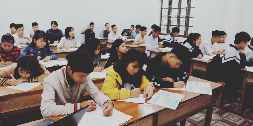 Học sinh học văn hóa tại Trung tâm Giáo dục nghề nghiệp - Giáo dục thường xuyên Đức Thọ