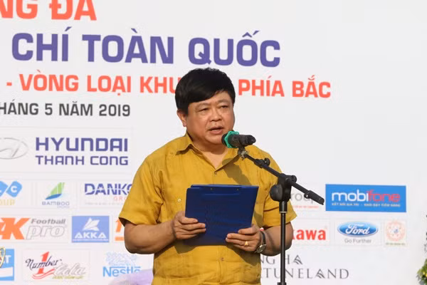 Ông Nguyễn Thế Kỷ - Ủy viên Trung ương Đảng, Tổng giám đốc Đài Tiếng nói Việt Nam phát biểu trong lễ khai mạc Ông Nguyễn Thế Kỷ - Ủy viên Trung ương Đảng, Tổng giám đốc Đài Tiếng nói Việt Nam phát biểu trong lễ khai mạc