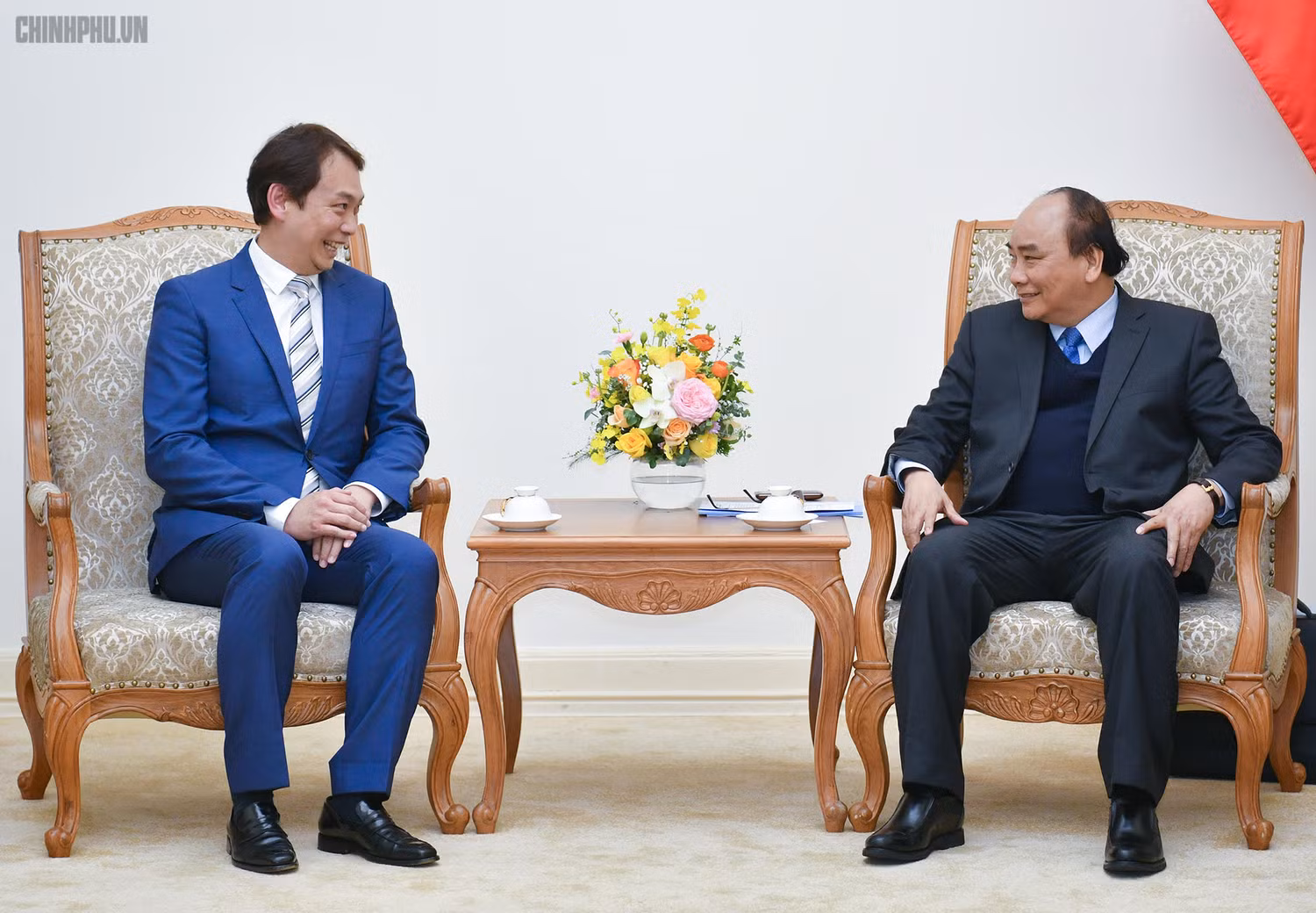 Thủ tướng Nguyễn Xuân Phúc tiếp Chủ tịch Liên đoàn chế biến chế tạo Singapore Douglas Foo. Ảnh: VGP Thủ tướng Nguyễn Xuân Phúc tiếp Chủ tịch Liên đoàn chế biến chế tạo Singapore Douglas Foo. Ảnh: VGP