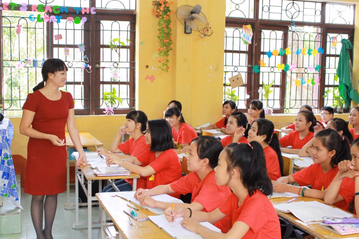 Văn mẫu, đạo văn, đạo đề kiểm tra đang biến Văn thành môn "nhai lại" ảnh 2