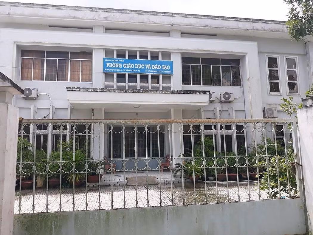 Cần giải quyết thỏa đáng chế độ cho giáo viên kiêm nhiệm văn phòng