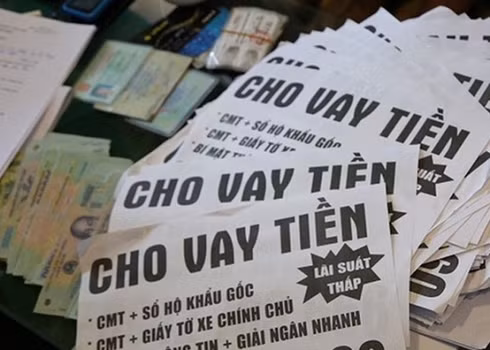Những chiêu quảng cáo khiến nhiều người nhẹ dạ cả tin rơi vào bẫy tín dụng đen. Ảnh minh hoạ: KT/ VOV Những chiêu quảng cáo khiến nhiều người nhẹ dạ cả tin rơi vào bẫy tín dụng đen. Ảnh minh hoạ: KT/ VOV