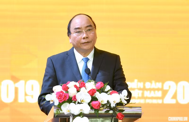 Thủ tướng Nguyễn Xuân Phúc phát biểu tại Diễn đàn Kinh tế Việt Nam 2019. Ảnh: Chinhphu.vn