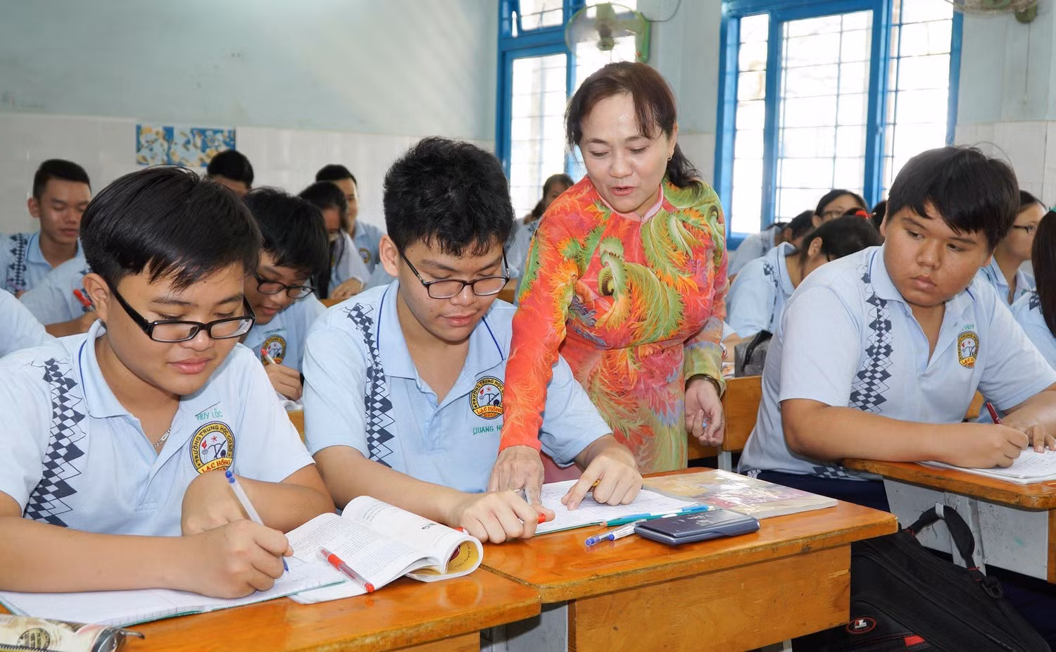 Sở Giáo dục và Đào tạo Thành phố Hồ Chí Minh sẽ công khai các tổ chức, cá nhân được cấp phép dạy thêm, học thêm trên cổng Thông tin điện tử của Sở. Ảnh mang tính minh hoạ: Sggp.org.vn