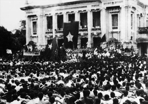 Phủ nhận, xét lại Cách mạng Tháng Tám là có tội với dân tộc