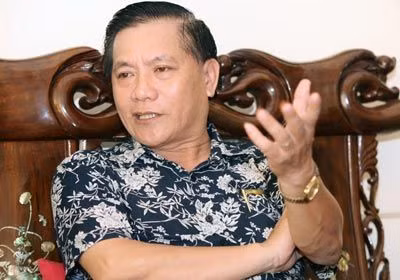 Nhà xã hội học Trịnh Hòa Bình Nhà xã hội học Trịnh Hòa Bình