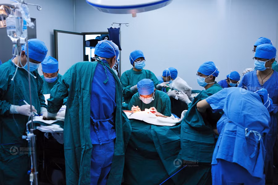 Hành trình giữ lấy tính mạng và trả lại cuộc sống cho Xuân bằng chính một phần cơ thể của người cha Hành trình giữ lấy tính mạng và trả lại cuộc sống cho Xuân bằng chính một phần cơ thể của người cha