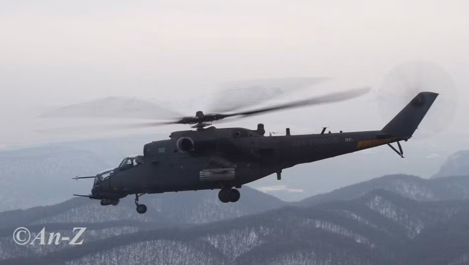 Mi - 35 lần đầu cất cánh trên bầu trời căn cứ không quân Budyonnovsk Mi - 35 lần đầu cất cánh trên bầu trời căn cứ không quân Budyonnovsk