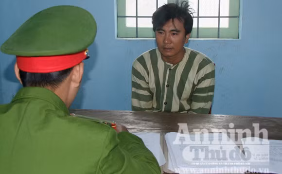 "Yêu râu xanh" cho 8.000đ, rồi dâm ô 2 bé gái ảnh 1
