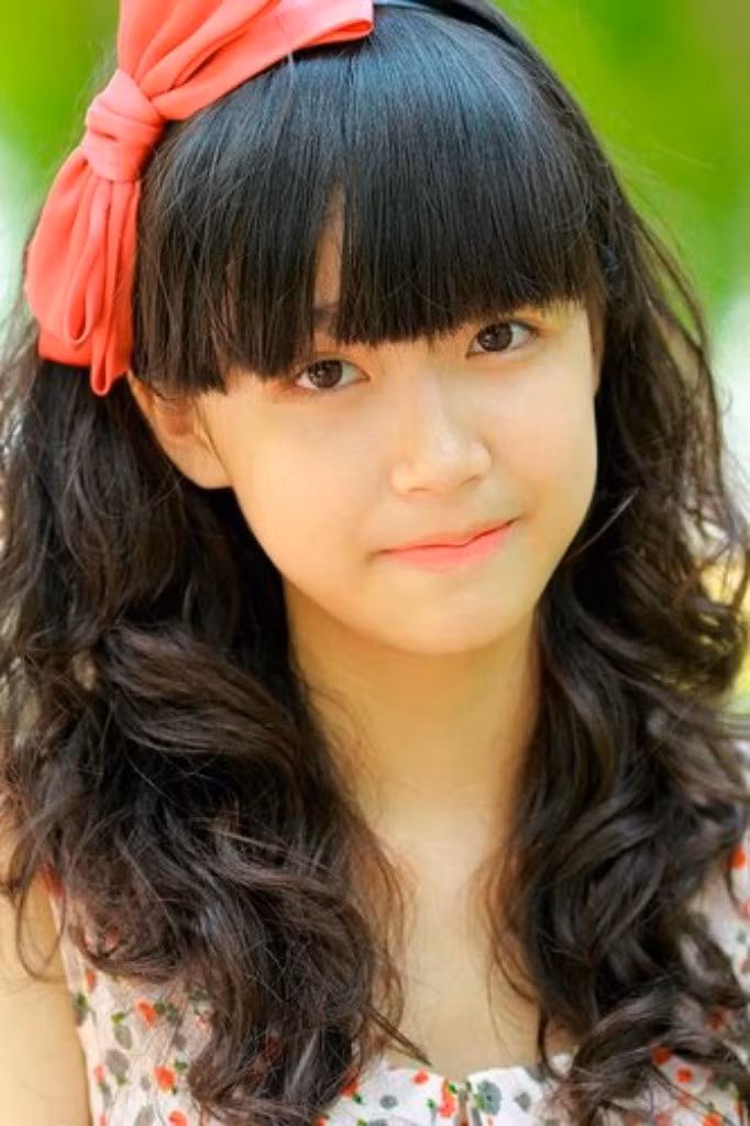 >>NGẮM NỮ SINH ĐẸP NHƯ PHẠM BĂNG BĂNG >> NỤ CƯỜI TỎA SÁNG CỦA MISS NGÔI SAO BÍCH KHANH