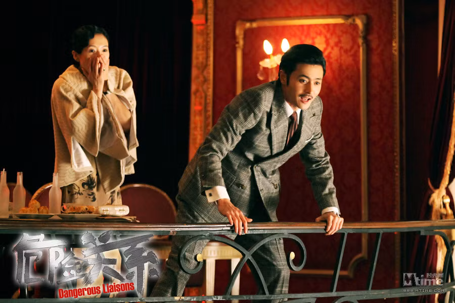 Jang Dong Gun và Chương Tử Di trong một cảnh quay Jang Dong Gun và Chương Tử Di trong một cảnh quay