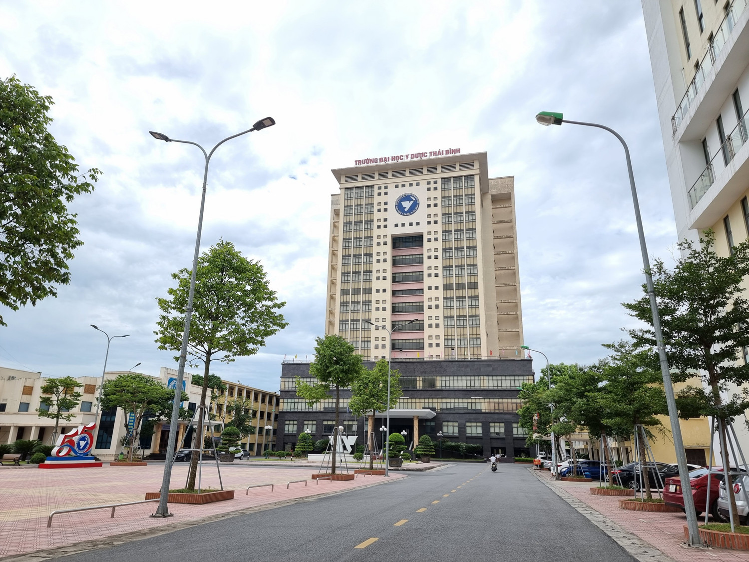 GDVN_dh-y-duoc-thai-binh-2.jpg