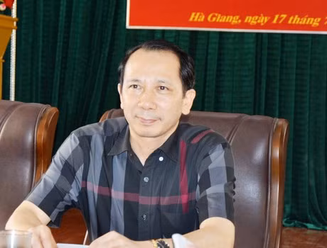 Bí ẩn 3 bài thi ở Hà Giang được tăng điểm sau khi chấm thẩm định ảnh 2 Bí ẩn 3 bài thi ở Hà Giang được tăng điểm sau khi chấm thẩm định ảnh 2