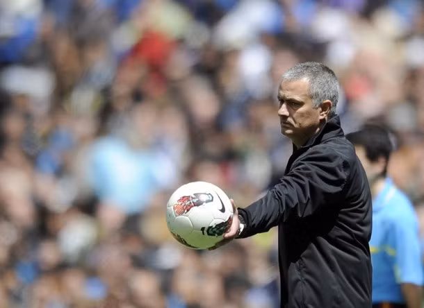 Mourinho sắp lên "đỉnh" vinh quang La Liga. Mourinho sắp lên "đỉnh" vinh quang La Liga.