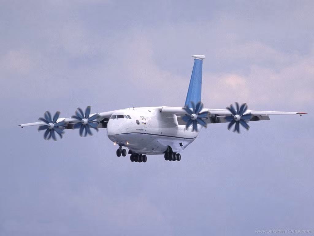 Máy bay vận tải An-70. Máy bay vận tải An-70.