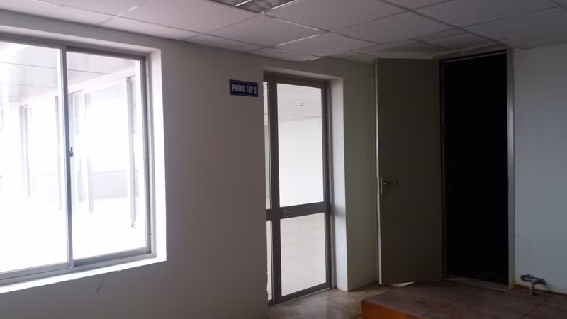 Bên trên khu vực tầng 20 kỹ thuật, 04 phòng tập đã được chủ đầu tư tự cho xây dựng lên với diện tích mỗi phòng cũng lên đến hàng trăm mét vuông. Ảnh Bảo Nam. Bên trên khu vực tầng 20 kỹ thuật, 04 phòng tập đã được chủ đầu tư tự cho xây dựng lên với diện tích mỗi phòng cũng lên đến hàng trăm mét vuông. Ảnh Bảo Nam.