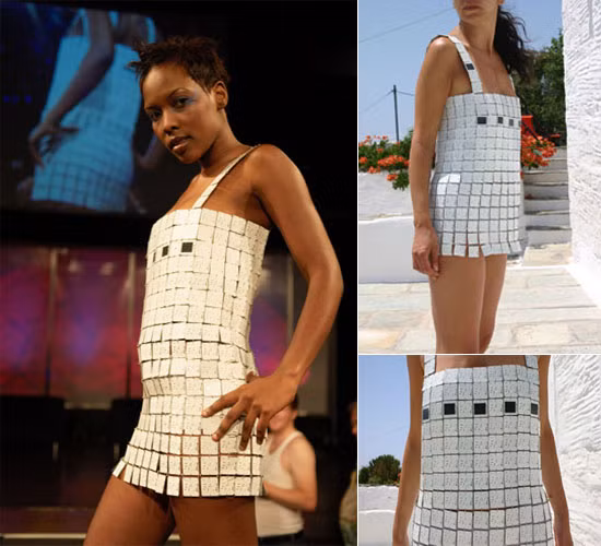 9. Day-for-Night Modular Solar Dress Chiều dài chiếc váy này có thể được thay đổi bằng cách giảm bớt số lượng các bản mạch màu trắng trên thân váy. Mỗi ô vuông đó bọc một tế bào năng lượng mặt trời, đèn GDB LED hoặc tế bào quang điện và các dây nối. Một bảng điều khiển và USB gắn bên trong chiếc váy sẽ cung cấp năng lượng đưa đến máy tính chủ thông qua RF. Các tấm bảng nhỏ thu lăng lượng mặt trời vào ban ngày và được sử dụng để sạc các thiết bị công nghệ vào ban đêm. Với các tính năng trên, chiếc váy Day-for-Night Modular Solar Dress là sự kết hợp vô cùng tiện ích giữa thời trang và công nghệ.