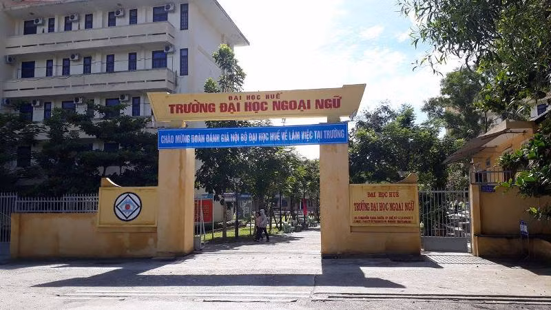 Thí sinh bức xúc vì cách giải thích "công văn mật" của nhà trường. Ảnh: TL